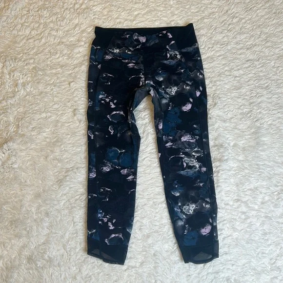 New Balance Multicolored Mesh Leggings - Picture 2 of 13